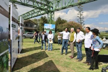 Arrancan Bedolla y Conagua rehabilitación de 3 plantas tratadoras para sanear el lago de Pátzcuaro