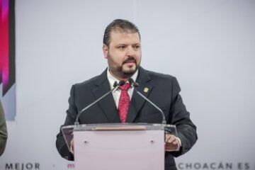 Gobierno de Michoacán despliega atención integral a víctimas en Coahuayana: Raúl Zepeda