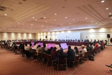 Garantizado recurso del Fortapaz para comunidades con autogobierno: Bedolla