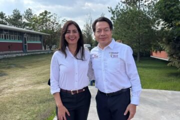 Avanza muy bien la educación con Gaby Molina: Mario Delgado