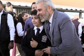 Inaugura Bedolla secundaria en Villas del Pedregal; se impulsa educación de más de 800 alumnos