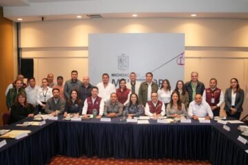 Revisa Gladyz Butanda avances de guarderías y hospitales del IMSS en Michoacán