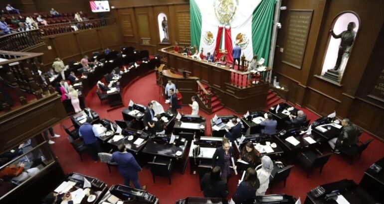 Aprueba 76 Legislatura reacomodos territoriales entre los municipios de Morelia y Charo