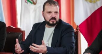 Avanza en cabildos aprobación de ley de “No más Deuda para Michoacán”: Raúl Zepeda Villaseñor Avanza en cabildos aprobación de ley de “No más Deuda para Michoacán”: Raúl Zepeda Villaseñor