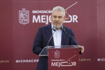 Retirado el 85% de los bloqueos carreteros en Michoacán: Bedolla