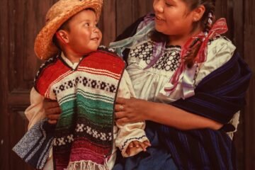 La indumentaria tradicional brillará en el Tianguis de Domingo de Ramos: Secum