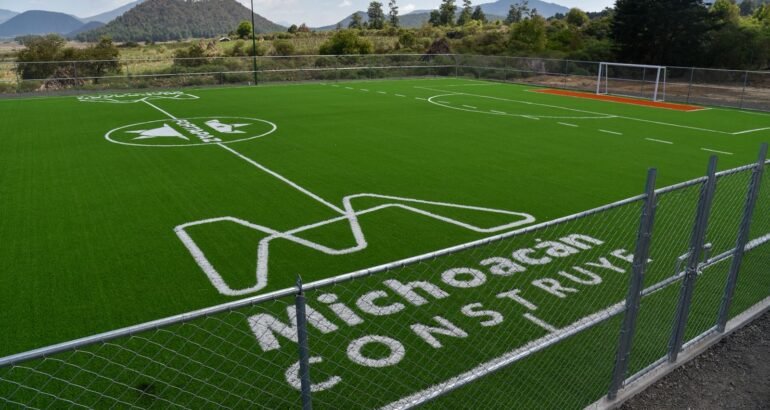 SCOP fortalece la Meseta Purépecha con infraestructura educativa, vial y de seguridad SCOP fortalece la Meseta Purépecha con infraestructura educativa, vial y de seguridad