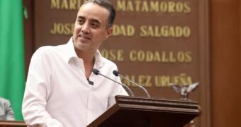 Respalda Juan Pablo Celis reforma histórica que impide endeudar a Michoacán más allá del sexenio Respalda Juan Pablo Celis reforma histórica que impide endeudar a Michoacán más allá del sexenio