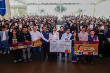 Más del 25% de las tarjetas de la Beca Gertrudis Bocanegra ya están en manos de estudiantes universitarios💳📚