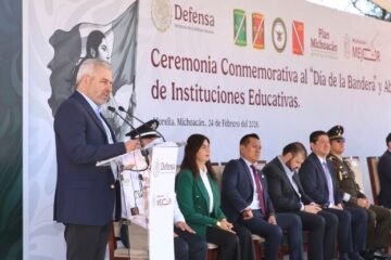 “Cooperación sí, sumisión no”: Bedolla respalda estrategia de Sheinbaum y reconoce valentía del Ejército “Cooperación sí, sumisión no”: Bedolla respalda estrategia de Sheinbaum y reconoce valentía del Ejército