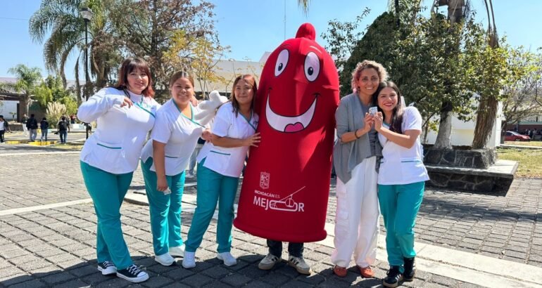 Llega programa «Con Condón Sí Jalo» y vacunación a estudiantes de la UTM Llega programa «Con Condón Sí Jalo» y vacunación a estudiantes de la UTM