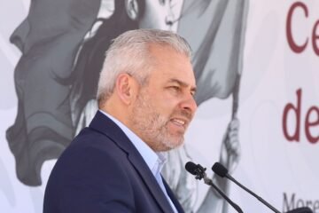 Ordena Bedolla investigar a policías municipales tras bloqueos del domingo en Michoacán Ordena Bedolla investigar a policías municipales tras bloqueos del domingo en Michoacán