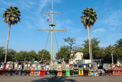 En operativo interinstitucional aseguran 98 máquinas tragamonedas en Lázaro Cárdenas