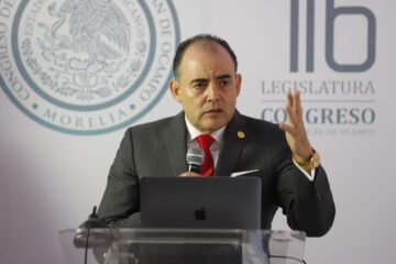 Desincorporación de predios fortalecerá salud, educación e infraestructura en Michoacán: Baltazar Gaona Desincorporación de predios fortalecerá salud, educación e infraestructura en Michoacán: Baltazar Gaona