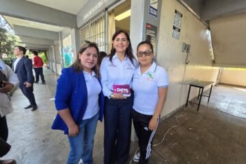 Más de 2 mil 500 estudiantes del Cecytem recibirán chips D4TA para internet gratis