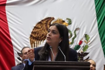 Por unanimidad, Congreso de Michoacán aprueba reforma al artículo 127 de la Constitución Política de México, en materia de límite a las jubilaciones y pensiones de las entidades públicas Por unanimidad, Congreso de Michoacán aprueba reforma al artículo 127 de la Constitución Política de México, en materia de límite a las jubilaciones y pensiones de las entidades públicas