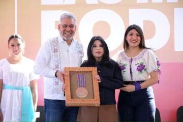 Mujeres conducen el rumbo de Michoacán y de México: Bedolla entrega la Presea Eréndira 2026