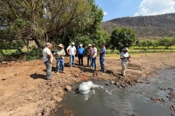 Conagua invierte 3.5 mdp para tecnificar canal de riego en Álvaro Obregón Conagua invierte 3.5 mdp para tecnificar canal de riego en Álvaro Obregón