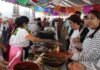 Cocineras tradicionales presentes en el Tianguis Artesanal de Domingo de Ramos Cocineras tradicionales presentes en el Tianguis Artesanal de Domingo de Ramos