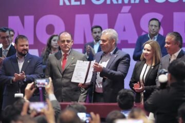 Publica Periódico Oficial decreto constitucional que prohíbe deuda a largo plazo en Michoacán: Raúl Zepeda Publica Periódico Oficial decreto constitucional que prohíbe deuda a largo plazo en Michoacán: Raúl Zepeda
