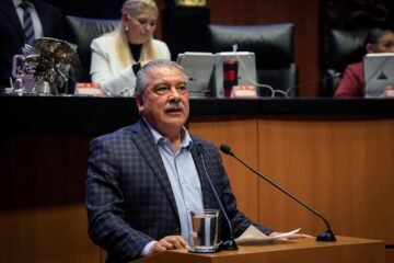 Raúl Morón impulsa reforma para garantizar el bienestar integral de la niñez en México Raúl Morón impulsa reforma para garantizar el bienestar integral de la niñez en México