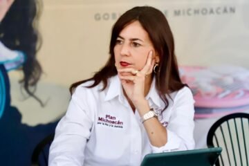 Impulsa Gabriela Molina prevención ante riesgos digitales para estudiantes