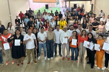 Presentan, comisión operativa municipal del MC, en Uruapan