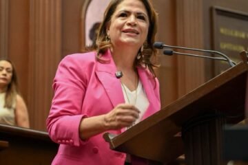 Congreso de Michoacán ha fortalecido la autonomía de la UMSNH con reformas y un presupuesto histórico: Fabiola Alanís