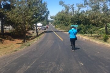 Rehabilitaron 11.6 KM de la carretera, Cuitzitán a Ixtaro