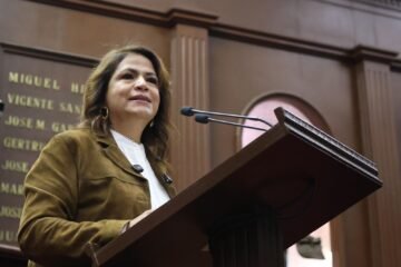 Fabiola Alanís respalda aprobación de reforma constitucional contra el feminicidio que se logró en el Congreso de Michoacán