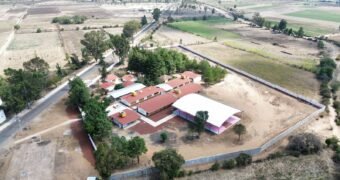 SCOP concluye rehabilitación de telesecundaria en Teremendo