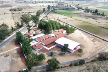 SCOP concluye rehabilitación de telesecundaria en Teremendo