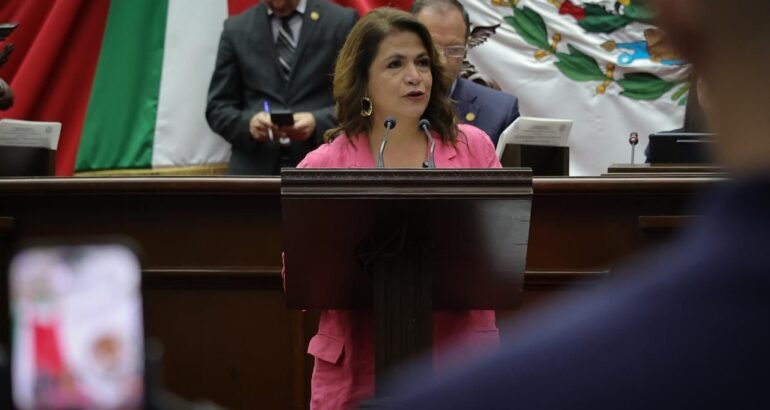Fabiola Alanís: Plan Michoacán en salud da resultados con más especialistas y mejor atención