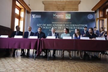 La Ley de Mecanismos Alternativos de Solución evitaría juicios, plantea Juan Antonio Magaña de la Mora en iniciativa