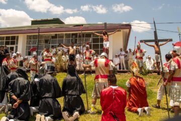 Más de 300 internos escenifican viacrucis en penales de Michoacán Más de 300 internos escenifican viacrucis en penales de Michoacán