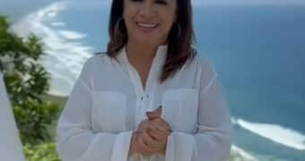 Invita Fabiola Alanís a disfrutar la costa michoacana: playas limpias, gastronomía única y calidez que se vive en familia