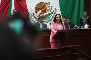 Desde el Congreso se seguirán promoviendo acciones legislativas contra la violencia escolar: Adriana Campos Desde el Congreso se seguirán promoviendo acciones legislativas contra la violencia escolar: Adriana Campos