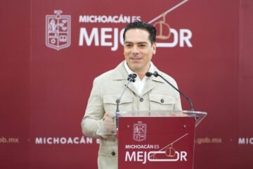 Michoacán construye distribuidores Eréndira y salida a Pátzcuaro sin deuda pública: Rogelio Zarazúa