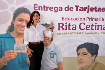 Arranca entrega de tarjetas de becas Rita Cetina: Gabriela Molina