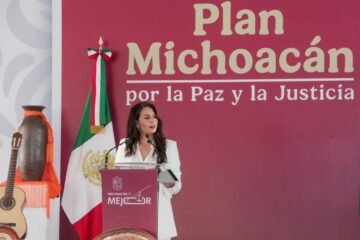 Aumento salarial y apoyo por defunción, beneficios magisteriales: Gabriela Molina