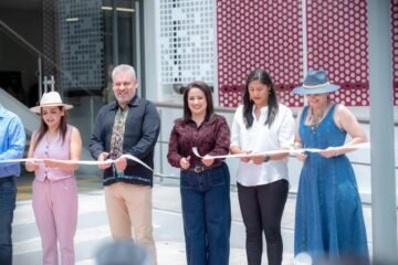 Inaugura Bedolla nuevo DIF Uruapan; dará dignidad y justicia social a miles de familias