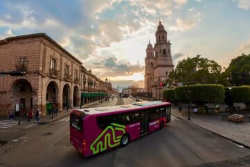 Bedolla informó que se proyecta la ampliación de la primera etapa del Morebús