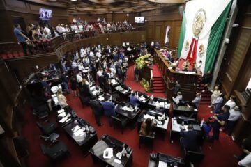 Reforma Congreso del Estado su Ley Orgánica, para agilizar trámite legislativo de reformas remitidas por el Congreso de la Unión Reforma Congreso del Estado su Ley Orgánica, para agilizar trámite legislativo de reformas remitidas por el Congreso de la Unión