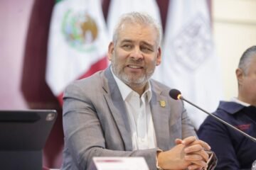 Michoacán mantendrá calendario escolar oficial; clases concluyen el 15 de julio: Bedolla Michoacán mantendrá calendario escolar oficial; clases concluyen el 15 de julio: Bedolla