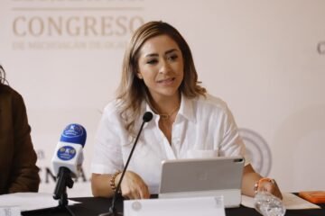 Juventudes michoacanas deben ser escuchadas y participar activamente en las decisiones del estado: Grecia Aguilar