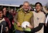 Bedolla anunció que ya se cuentan con 48 canchas de fútbol 7 en 41 municipios