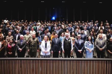 Impulsa Fiscal General Carlos Torres Piña acciones en derechos humanos, inclusión y proximidad social en Michoacán