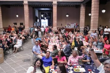 Congreso del Estado reconoce labor de las madres michoacanas en la sociedad