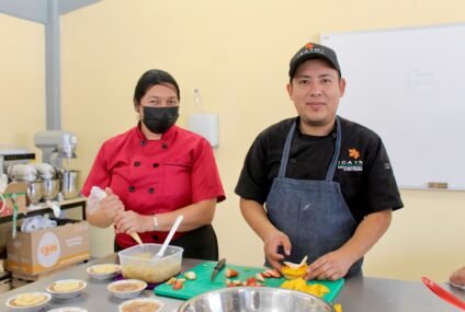 Reconoce Icatmi la labor de 368 instructores que impulsan el empleo en Michoacán