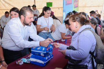 Michoacán pone el cuidado al centro; Caravana Jalo por las mamás comenzará entrega de pañales
